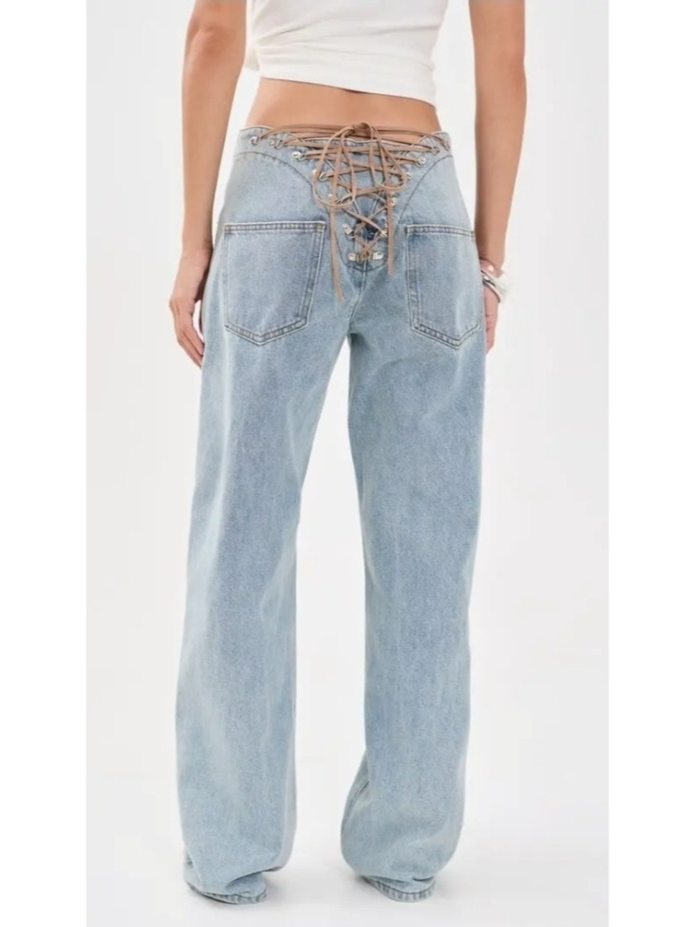 NWT Lioness Totti Light Wash Wide Leg Women’s Jeans - Picture 2 of 8